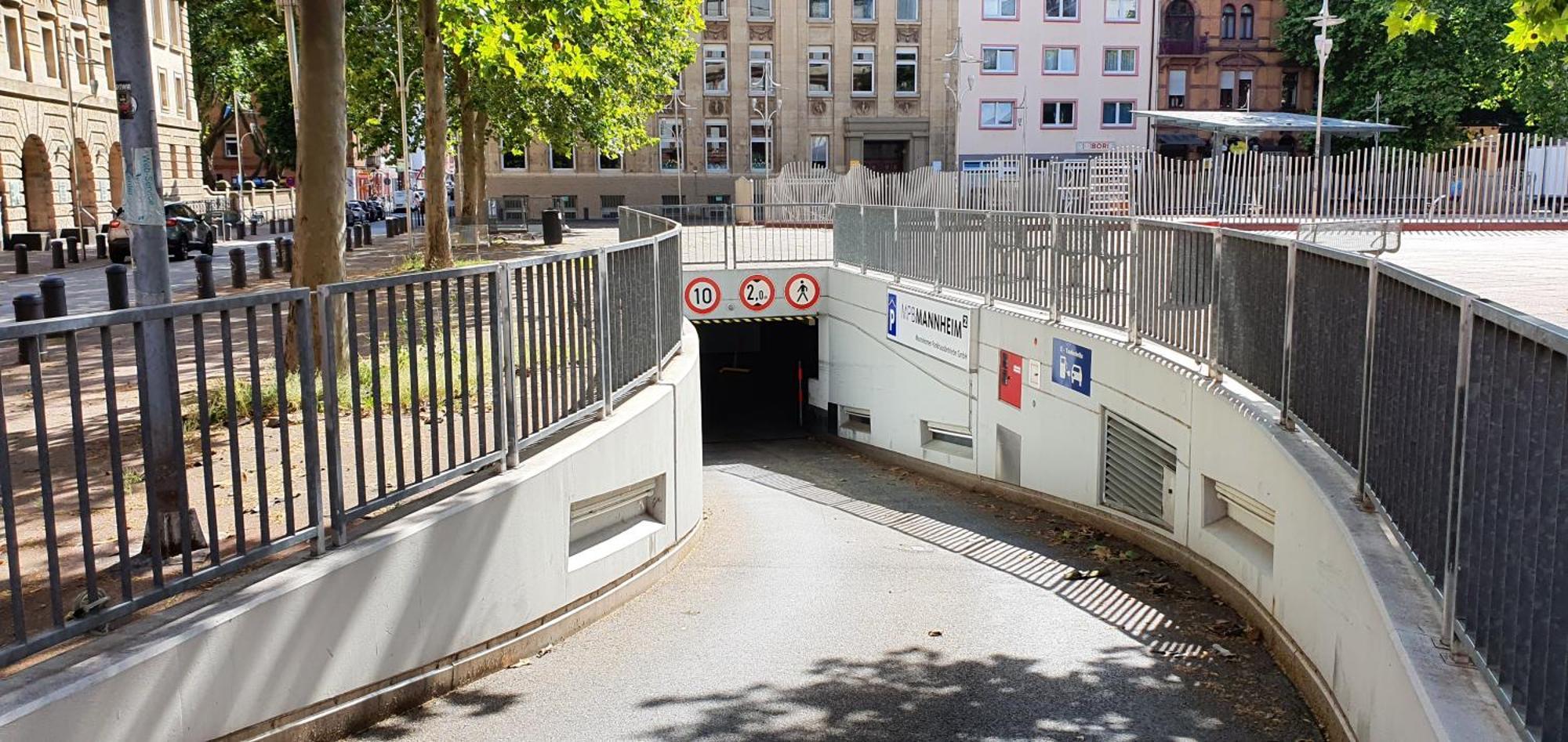 Helles Zimmer Mit Kingsize-Bett MHG Exterior foto